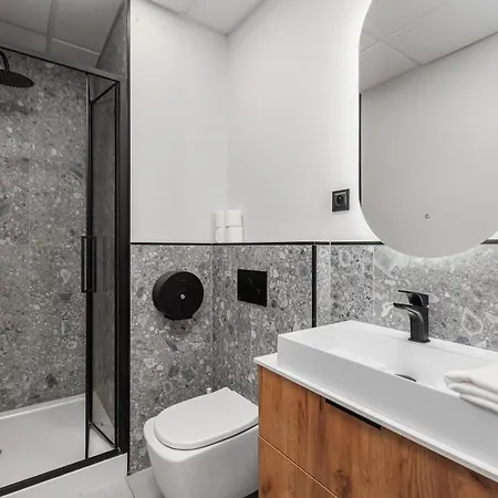 Kasprzaka 29 E-j By Homeprime * Варшава